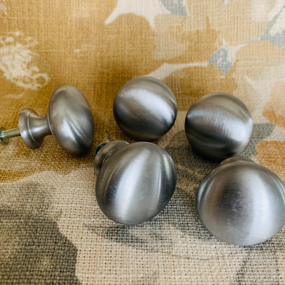 Brushed Stainless Steel Cabinet Knobs Drawer Pulls Lot of 5 (s)-Dwyer Home Collection